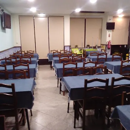 Nunes Pinto 3* ترمس دي ساو بيدرو دو سول