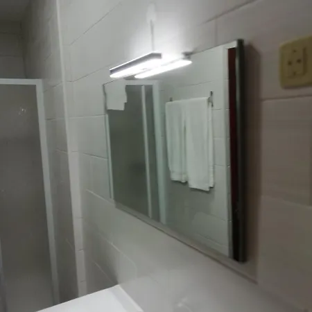 Nunes Pinto Πανσιόν