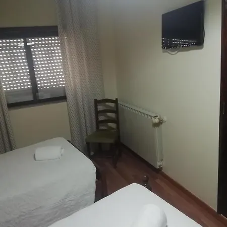 Nunes Pinto Πανσιόν